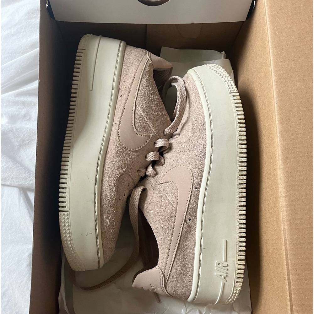 Nike platform Air Force 1